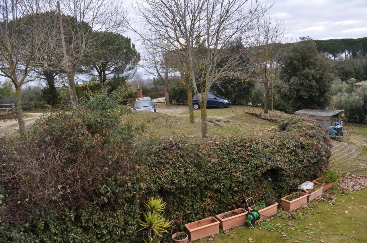 Bed and Breakfast Casale Vicino Al Golf Nazionale Monterosi Exterior foto