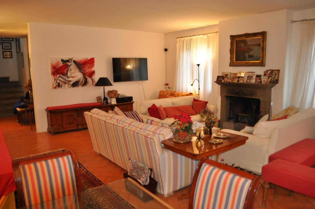 Bed and Breakfast Casale Vicino Al Golf Nazionale Monterosi Exterior foto